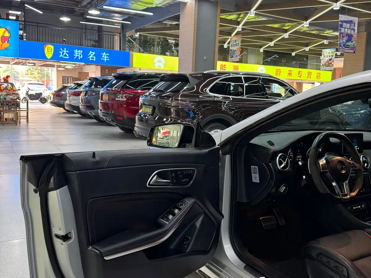 Mercedes-Benz CLA AMG 2014 AMG CLA 45 4MATIC фото 15