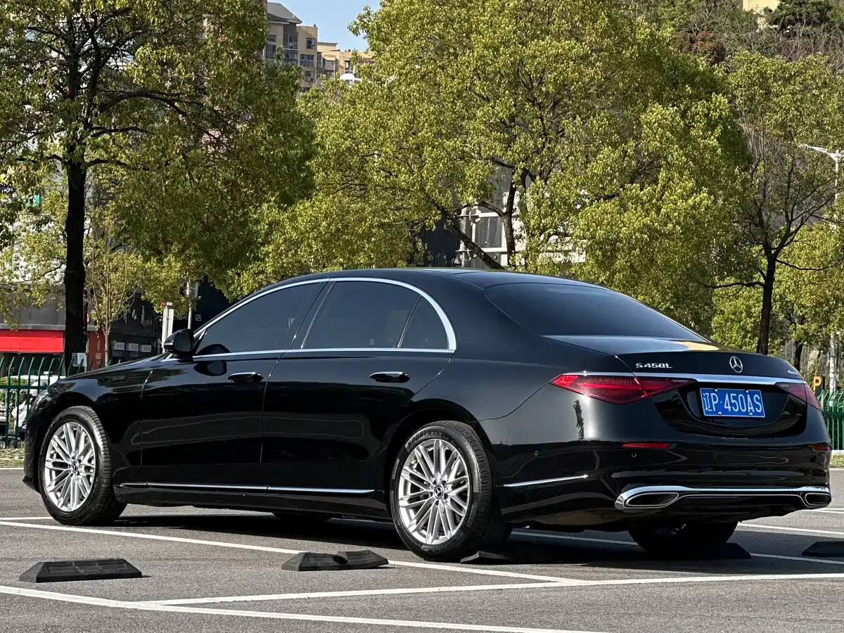 MERCEDES-BENZ S CLASS