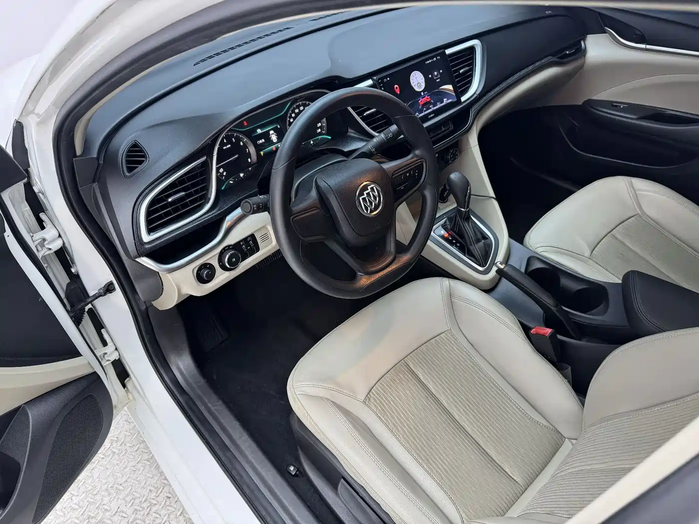 Buick Excelle 2016 15N Automatic Elite фото 4