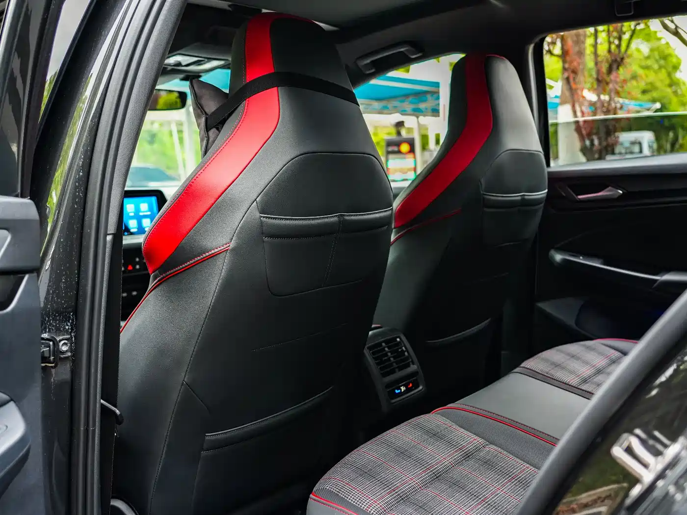 Volkswagen Golf GTI 2021 380TSI DSG GTI фото 19