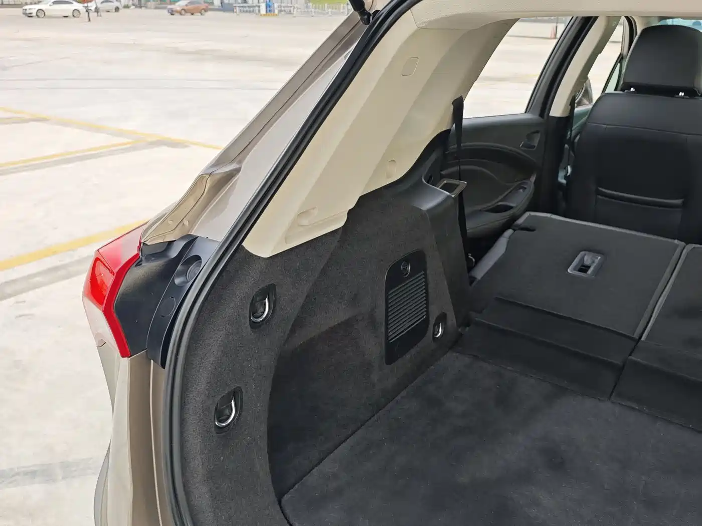 Buick Envision Plus 2018 20T 2WD Leading фото 21