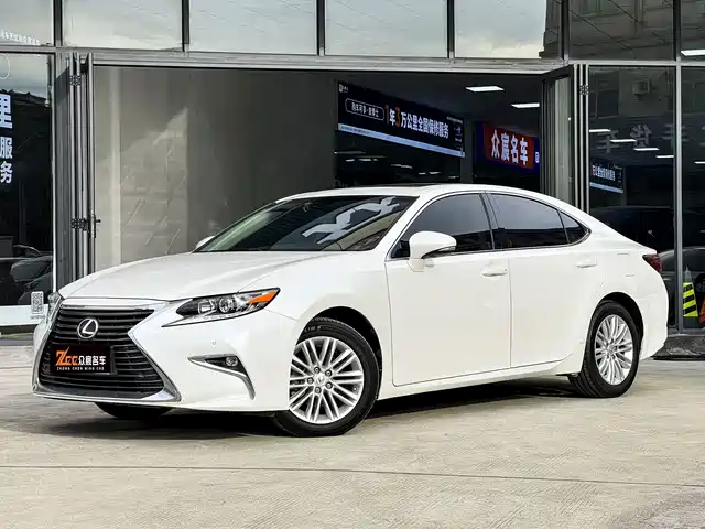  Lexus Lexus ES 2015 250 Elegance Edition