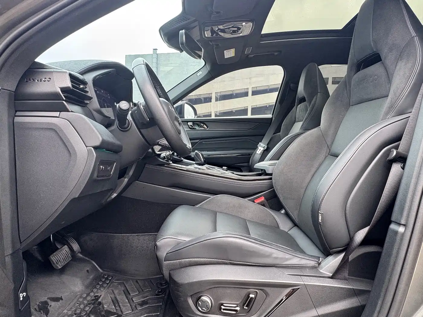 Lynk & Co 01 2021 2.0TD AWD Halo Sport фото 10