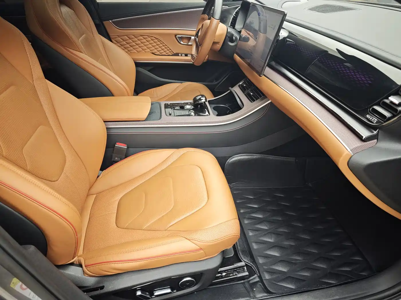 BYD Han 2022 DM-i 121KM Premium Edition фото 12