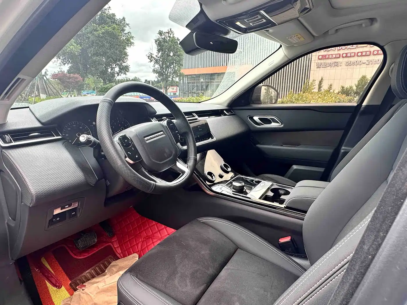 Land Rover Range Rover Velar 2018 P250 S фото 6