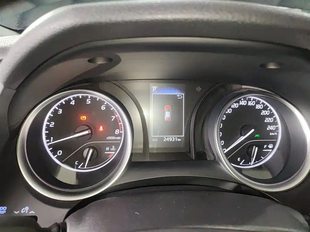 Toyota Camry 2023 2.0GVP Leading Edition фото 12