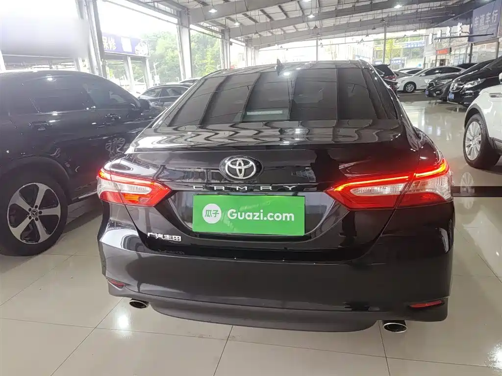 Toyota Camry 2023 2.0GVP Leading Edition фото 6