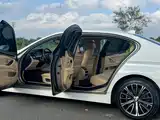 Photo 26 - BMW 5 Series