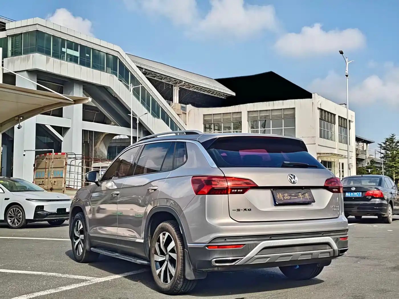Volkswagen Tayron 2019 Expedition 280TSI 2WD Luxury (China VI) фото 7