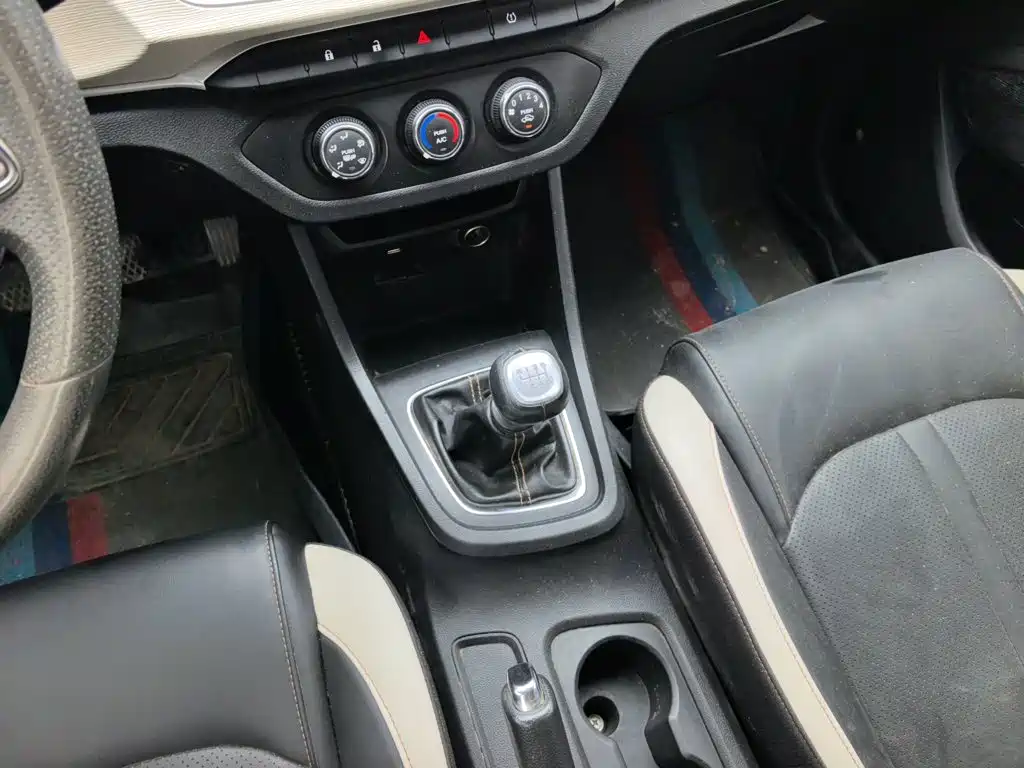 Baojun 360 2020 2019 Facelift 1.5L Manual Elite (China VI)