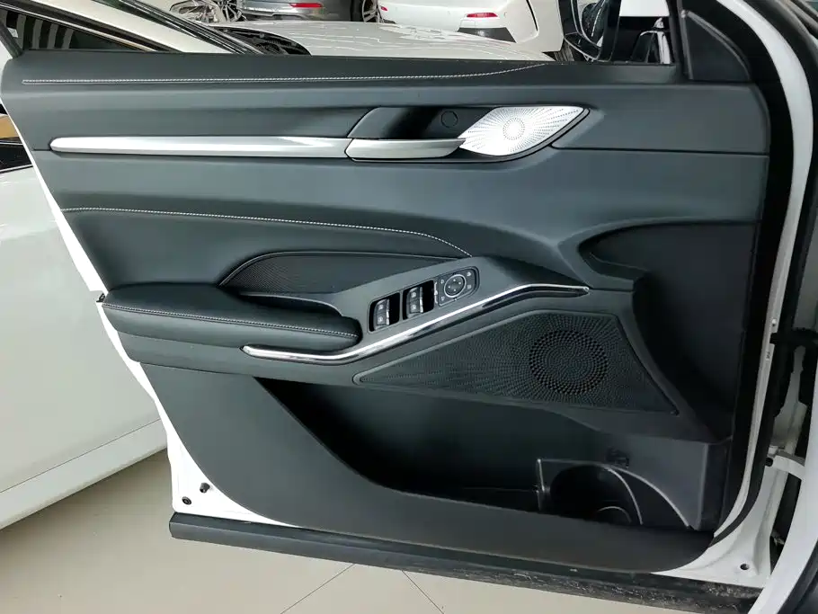 Фото 7 - Haval H6