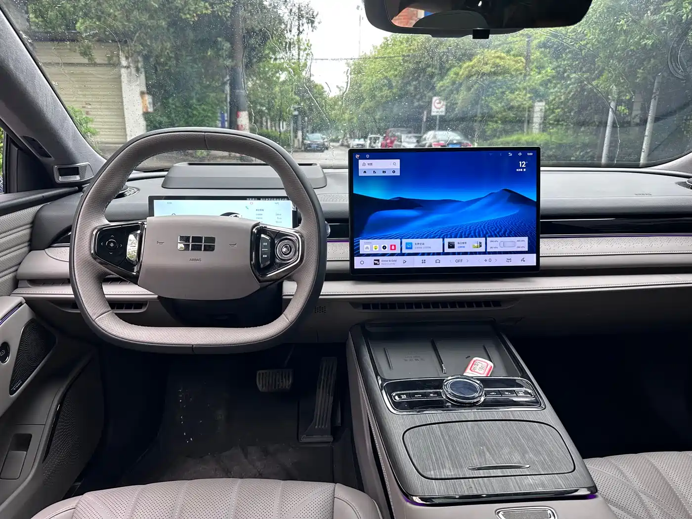 Geely Galaxy Galaxy Xingyao 8 2025 130km EM-i Premium Edition фото 8