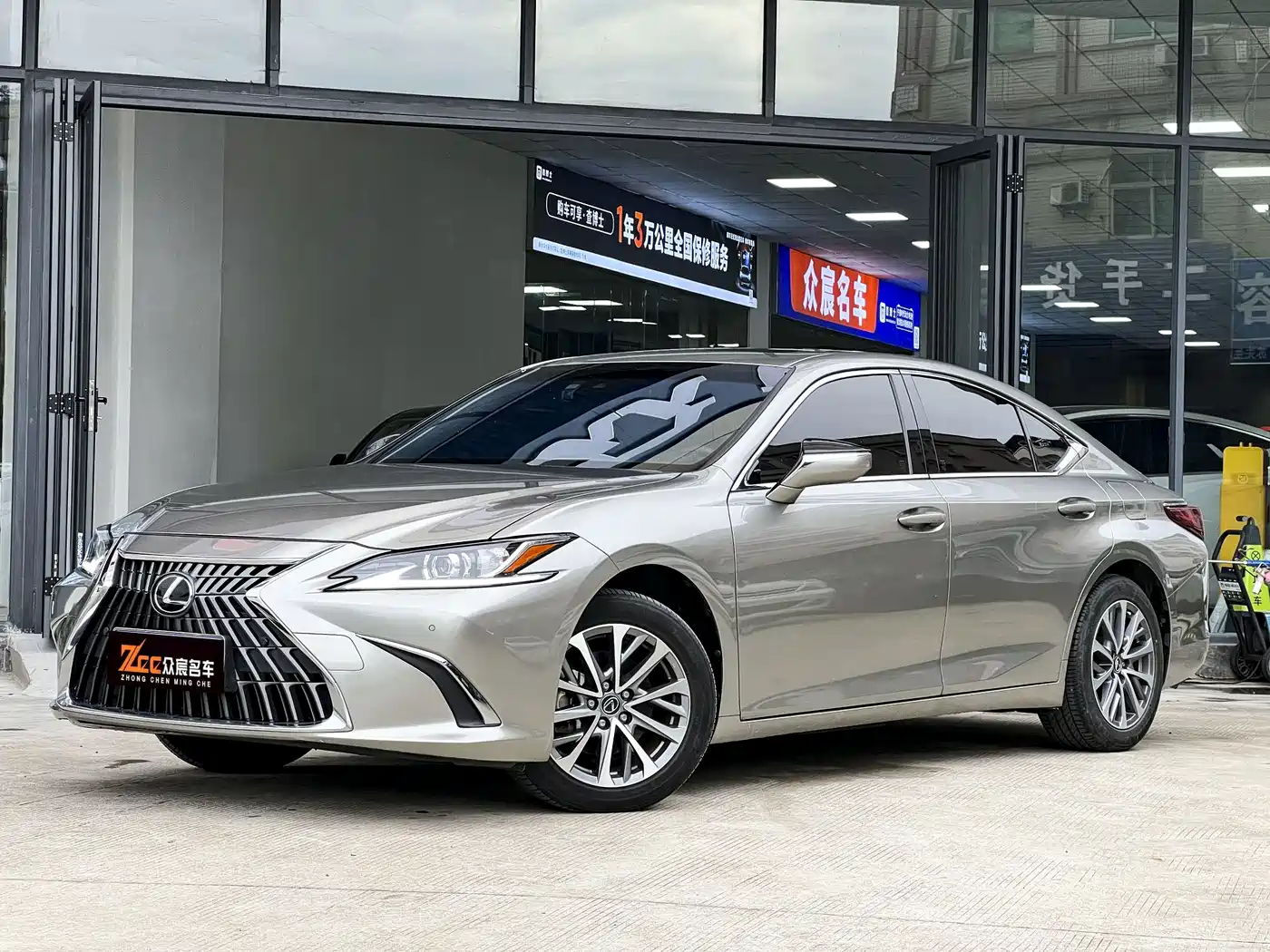 Lexus Lexus ES 2022 200 Excellence Edition