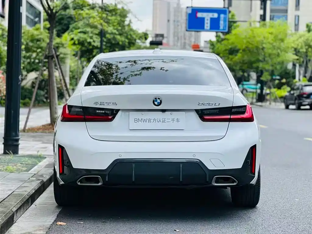 BMW 3 Series 2024 325Li M Sport Package фото 5