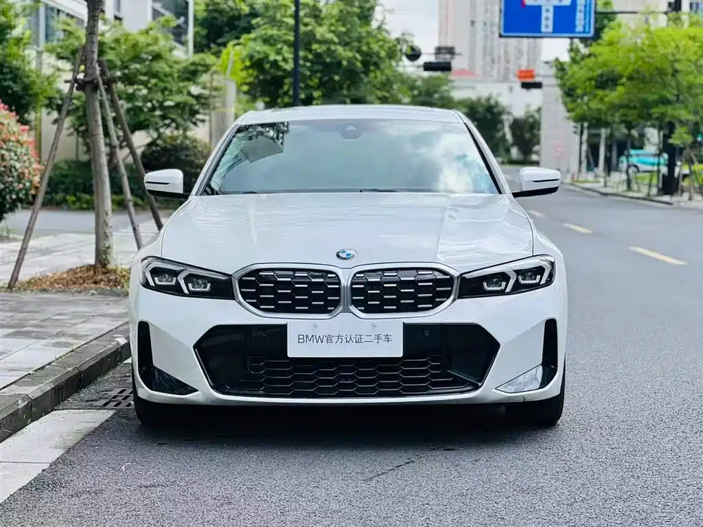 BMW 3 Series 2024 325Li M Sport Package фото 4