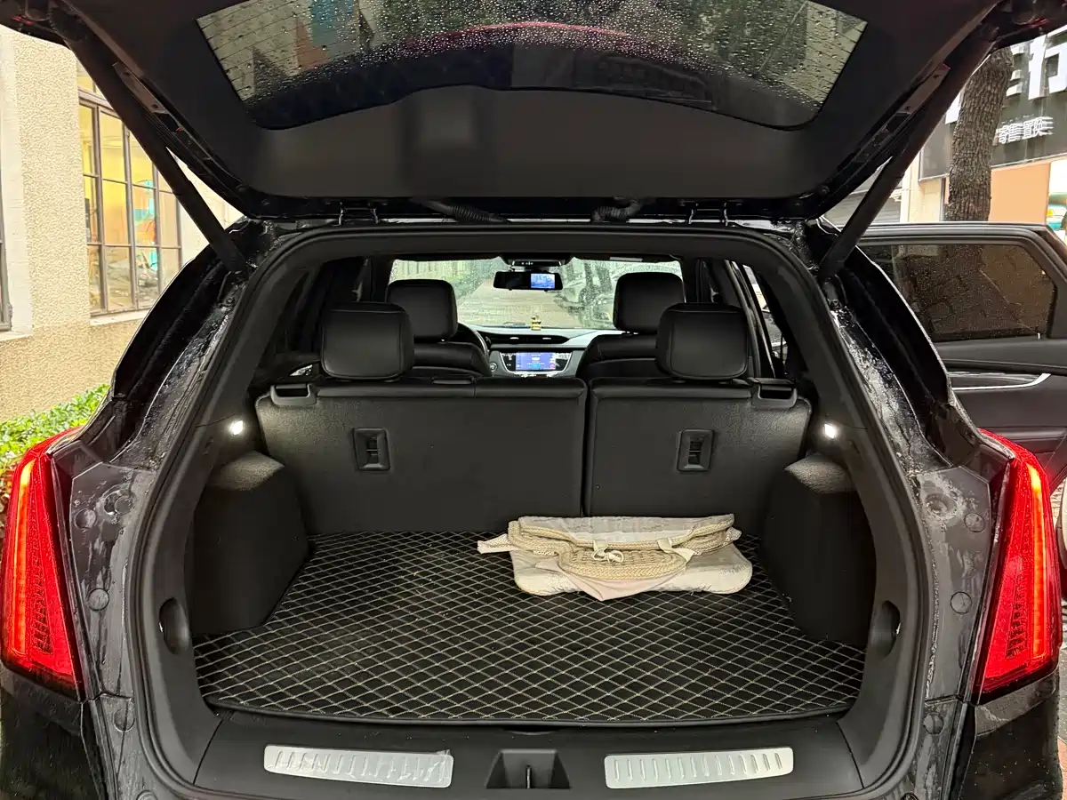 Cadillac XT5 2021 28T 4WD Luxury фото 8