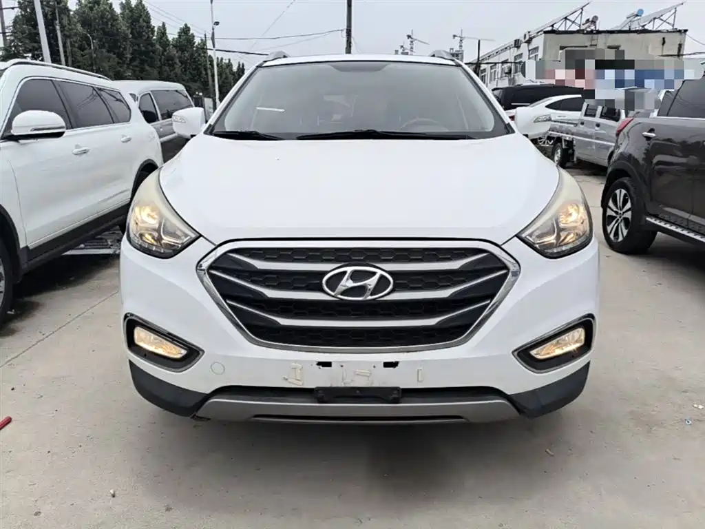 Hyundai Beijing Hyundai ix35 2015 2.0L Automatic 2WD Smart China V фото 3