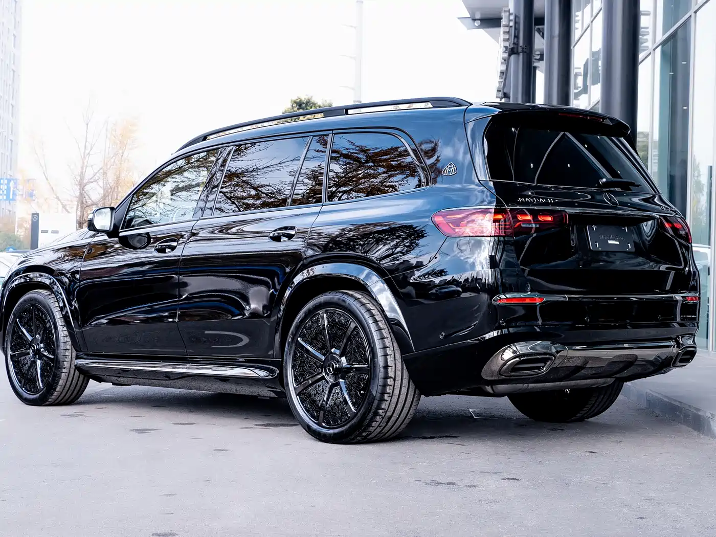 Mercedes-Benz Maybach GLS 2025 GLS 600 4MATIC Liyue Edition фото 4