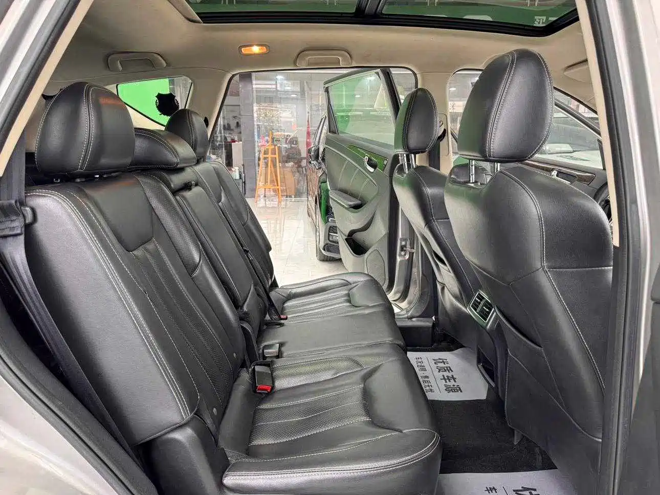 Dongfeng Fengguang Fengguang 580 2017 2017 1.5T CVT Comfort Version