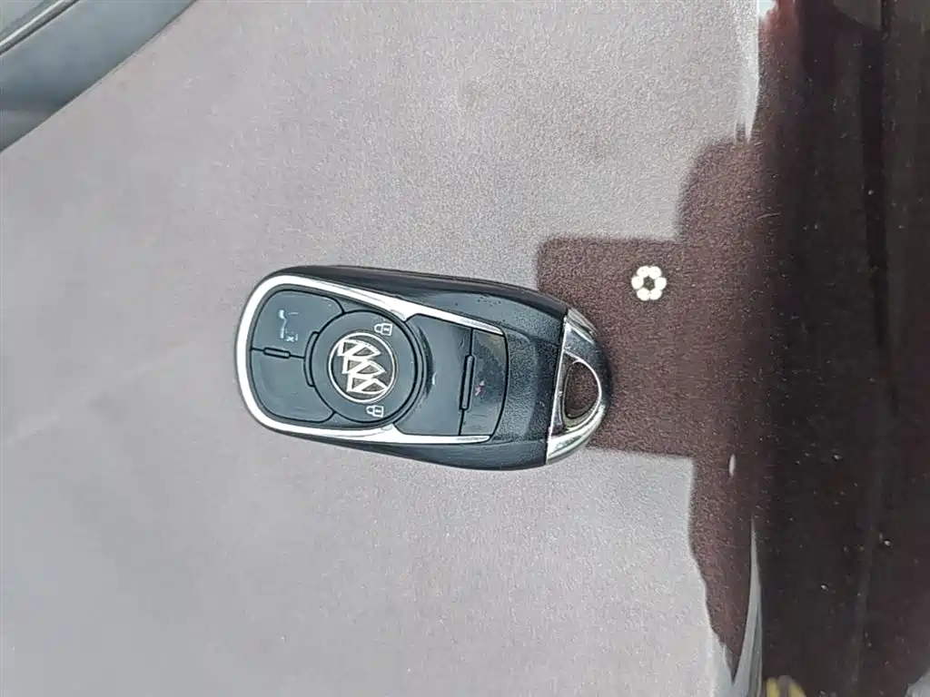 Buick LaCrosse 2018 Model 28T Elite Edition фото 17