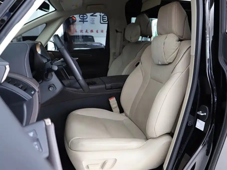 Toyota Alphard 2025 2025 Hybrid 2.5L Ultimate Gold Edition