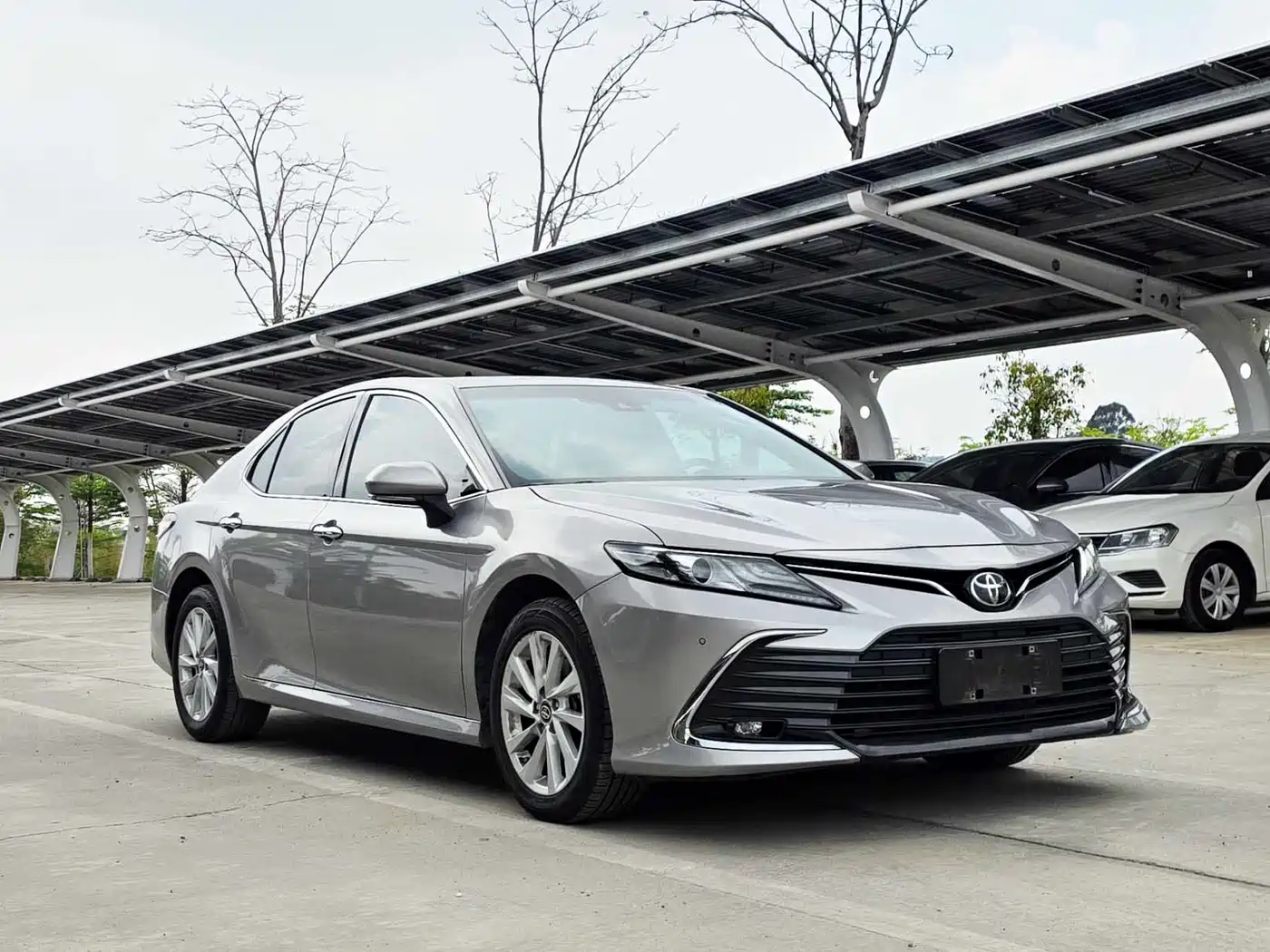 Toyota Camry 2021 2.0G Luxury Edition фото 4