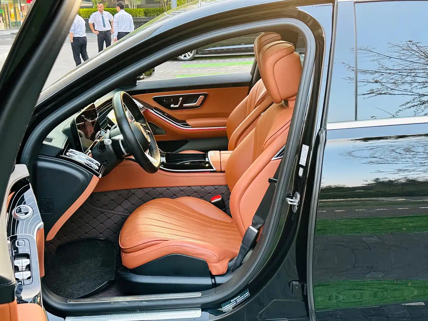 Фото 9 - Mercedes-Benz S-Class