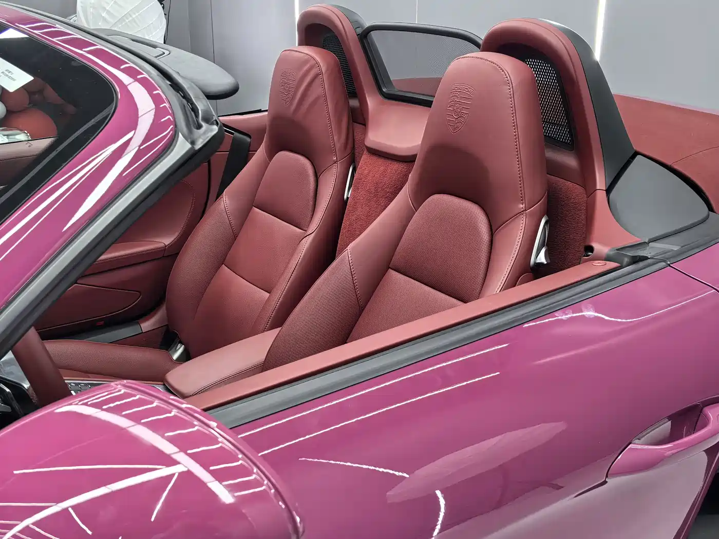 Porsche 718 2022 Boxster 2.0T фото 15