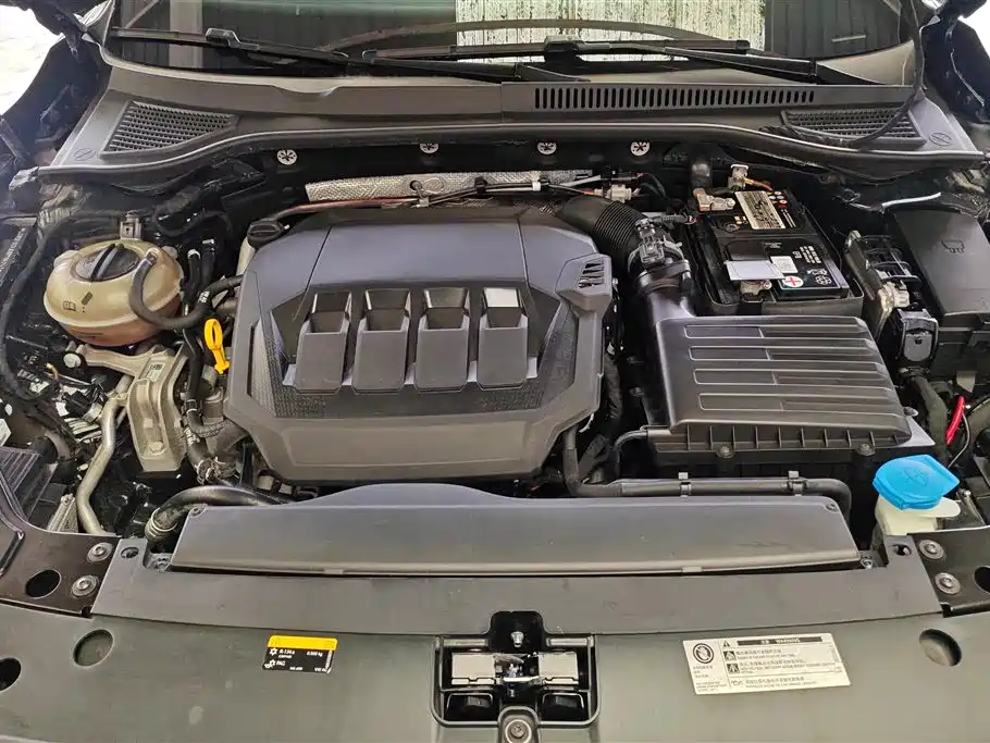 Volkswagen Passat 2022 330TSI Elite Edition фото 10