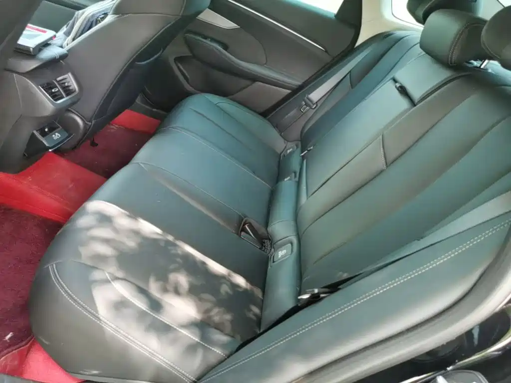 Buick LaCrosse 2025 2025 Model 28T Platinum Edition