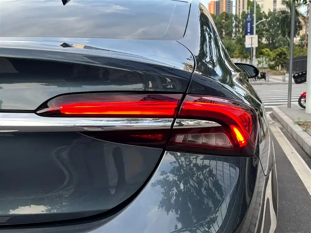 Buick LaCrosse 2021 652T Luxury Edition фото 27