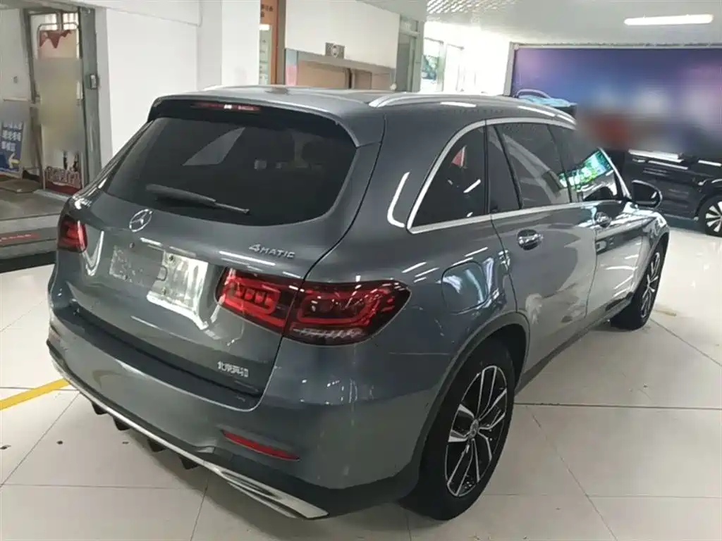 Mercedes-Benz GLC 2020 Facelift GLC 260 L 4MATIC Dynamic фото 7