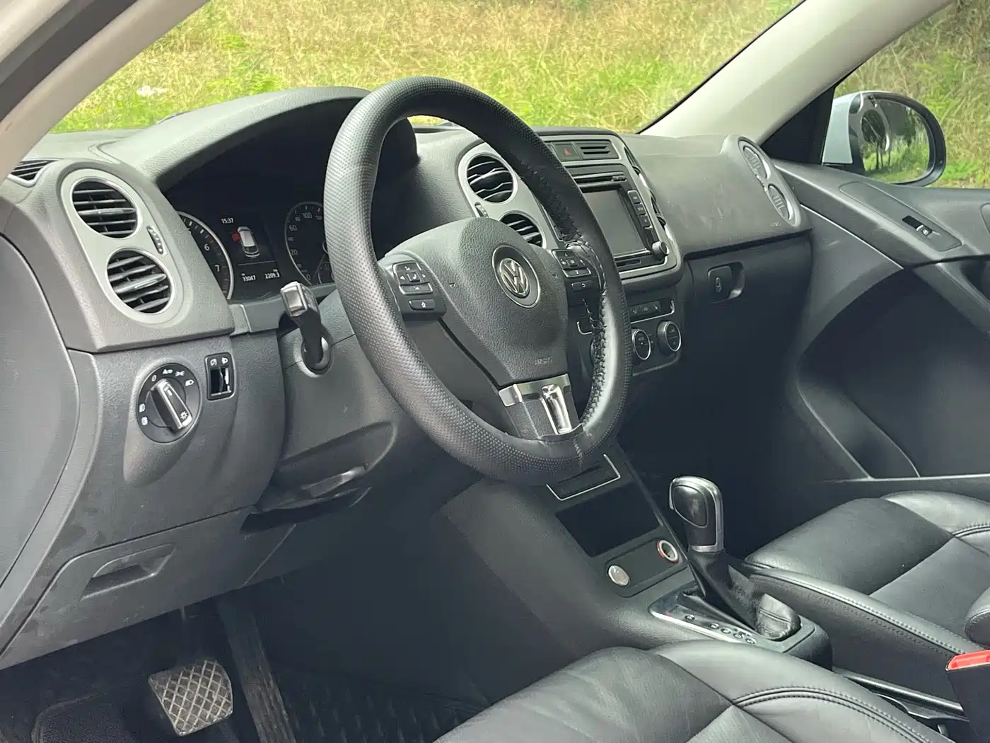 Volkswagen Tiguan 2015 1.8TSI Automatic 4WD Highline фото 10