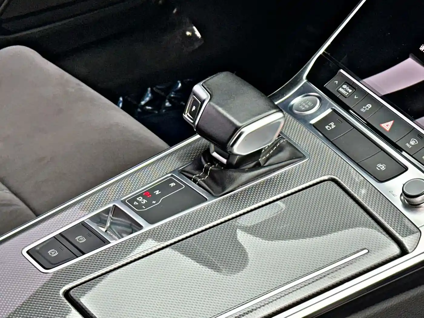 Audi A6L 2019 45 TFSI Premium Dynamic фото 8