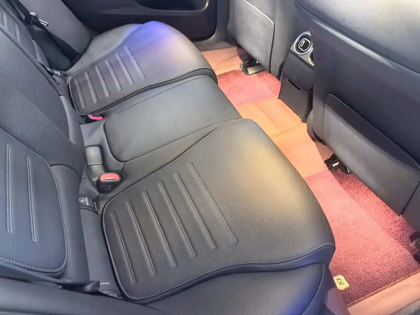 Mercedes-Benz C-Class 2023 C 200 L Sport фото 18