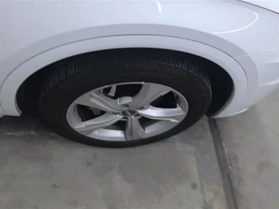 Audi Q5L 2018 40 TFSI Prestige Fashion (China V) фото 6