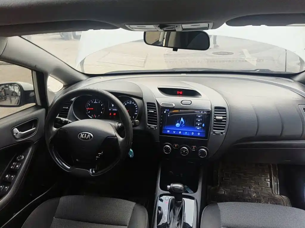 Фото 12 - Kia K3