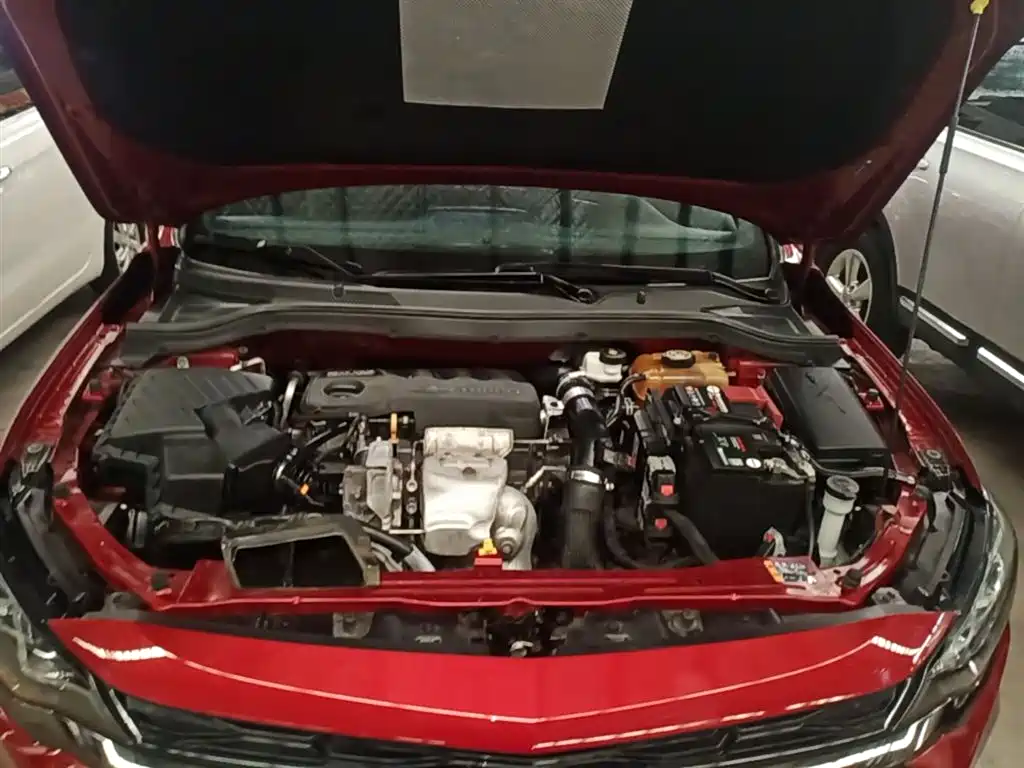 Chevrolet Monza 2019 RS 330T Auto Smooth Edition China VI фото 20