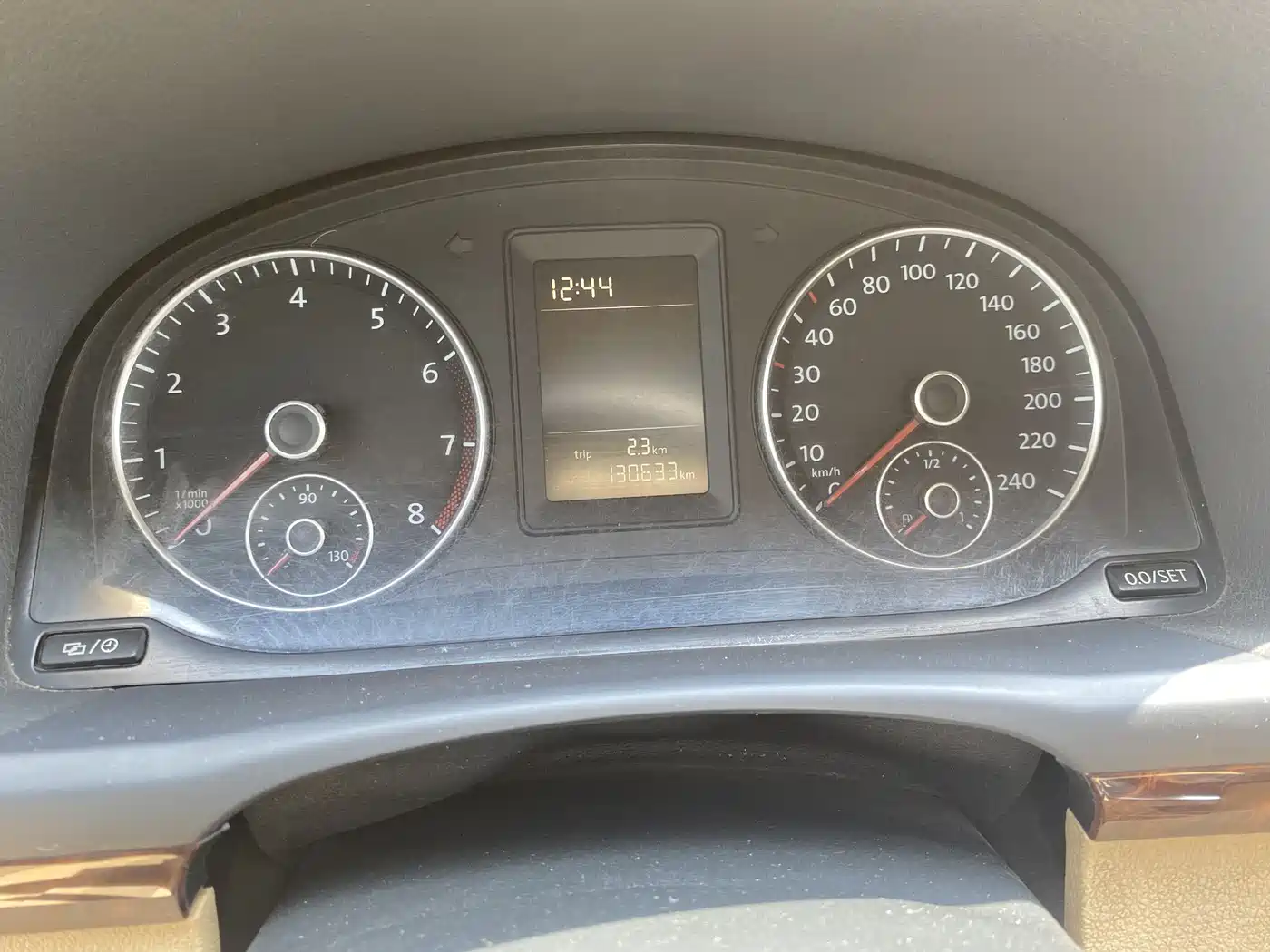 Volkswagen Touran 2013 1.4T DSG Comfort 5-seater фото 17