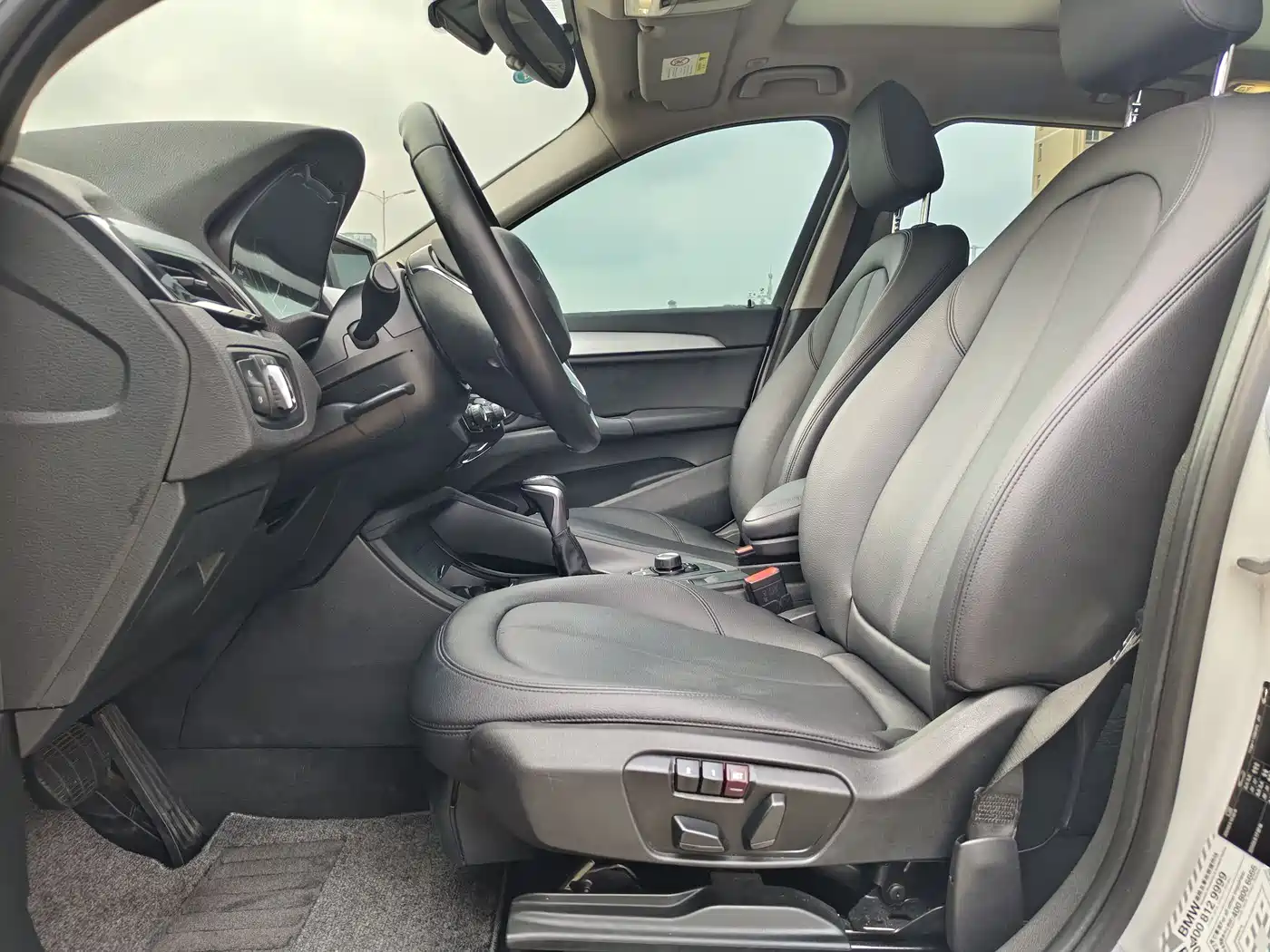 BMW X1 2016 sDrive18Li Fashion Model фото 9
