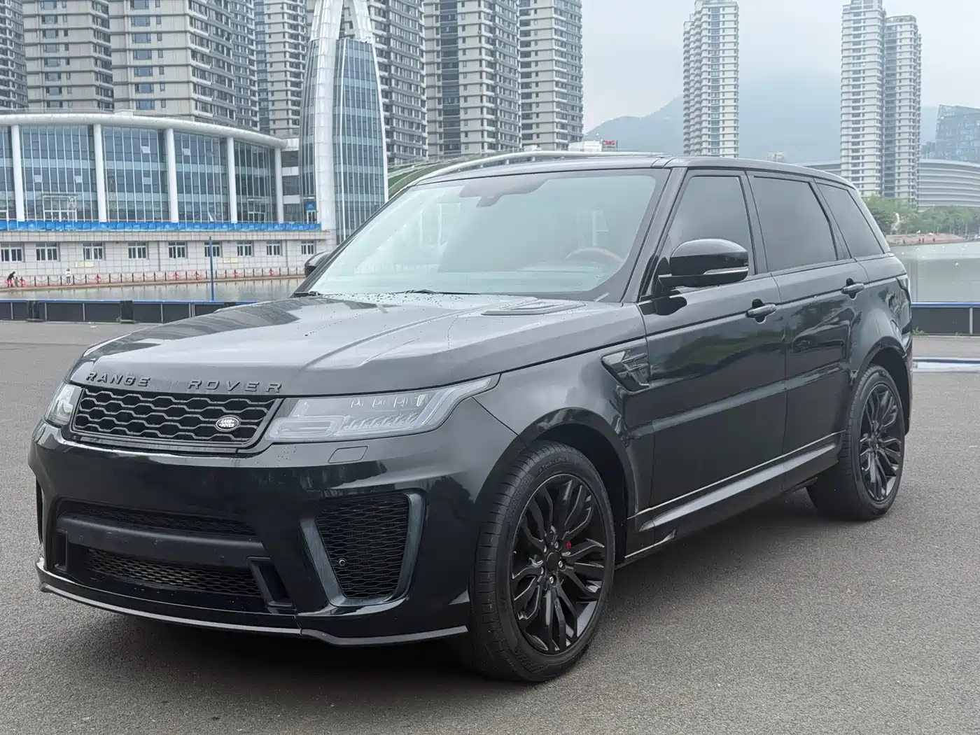 Land Rover Range Rover Sport 2015 3.0 SC V6 HSE DYNAMIC
