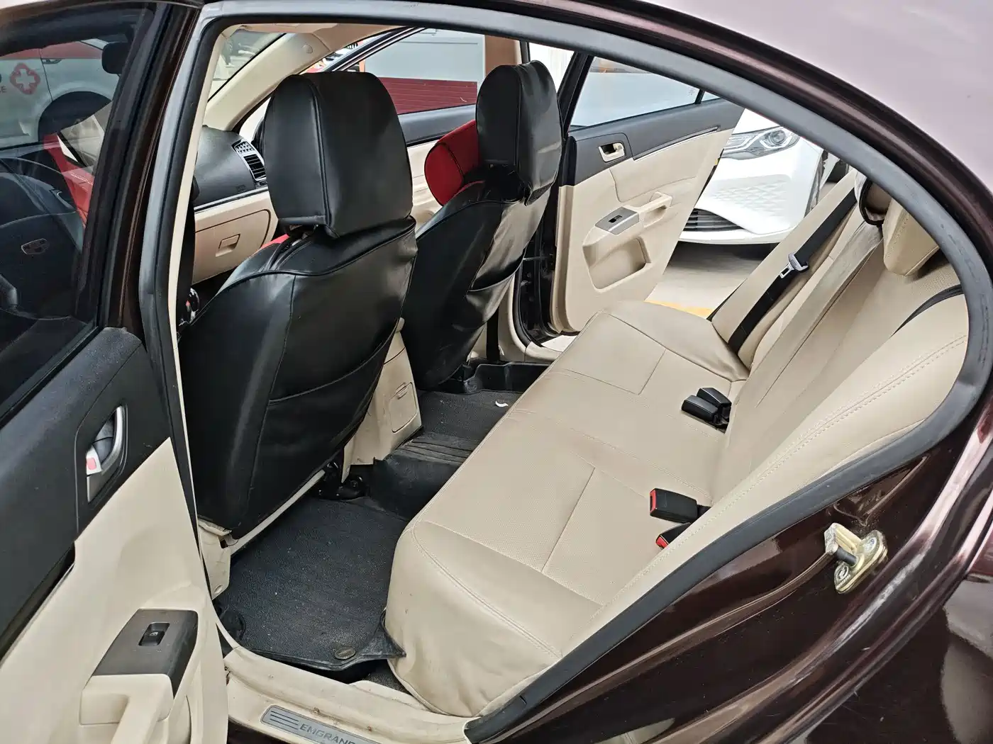 Geely Classic Emgrand 2013 2013 Sedan 1.5L MT Elite