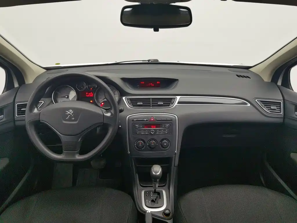 Peugeot 308 2014 2014 Model Joy Edition Classic 1.6L Automatic Superior Style