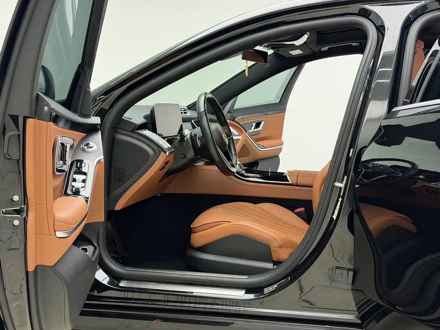 Mercedes-Benz S-Class 2023 Facelift S 400 L Business фото 12