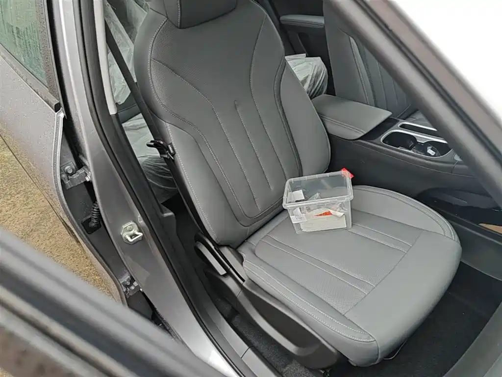 Geely Galaxy Starry Wish 2026 Edition 310km Youth Version фото 25