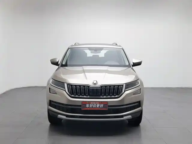 Škoda Kodiaq 2018 Facelift TSI330 7-seat 2WD Premium Luxury Edition — фото 3