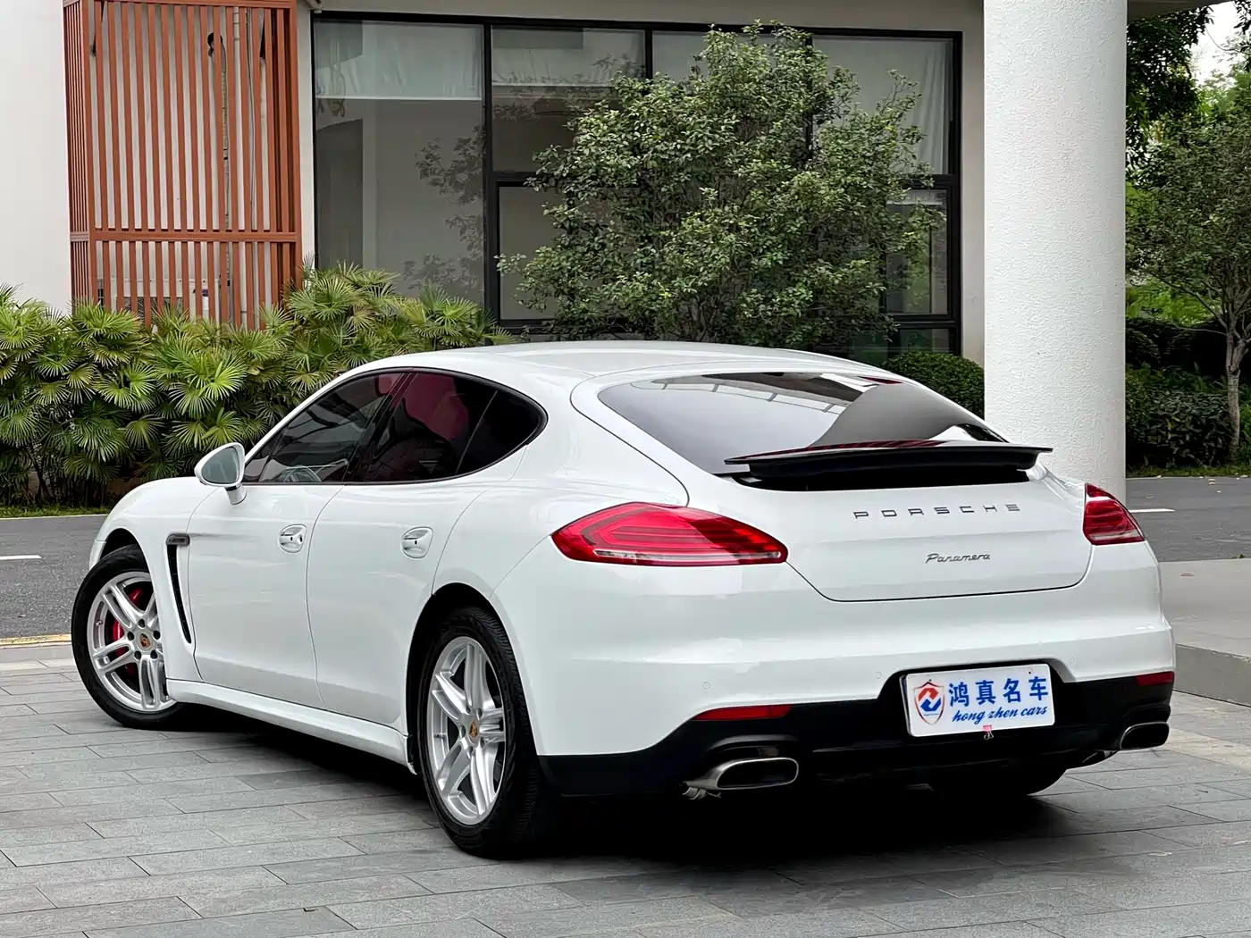 Porsche Panamera 2014 Panamera 3.0T фото 5