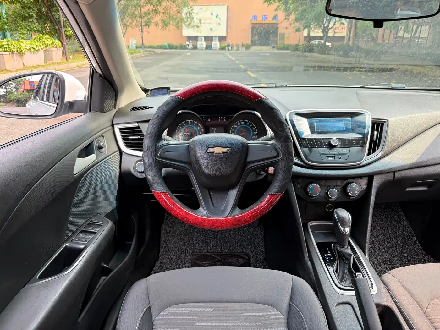 Chevrolet Cavalier 2016 Model 1.5L Automatic Delight Edition фото 14