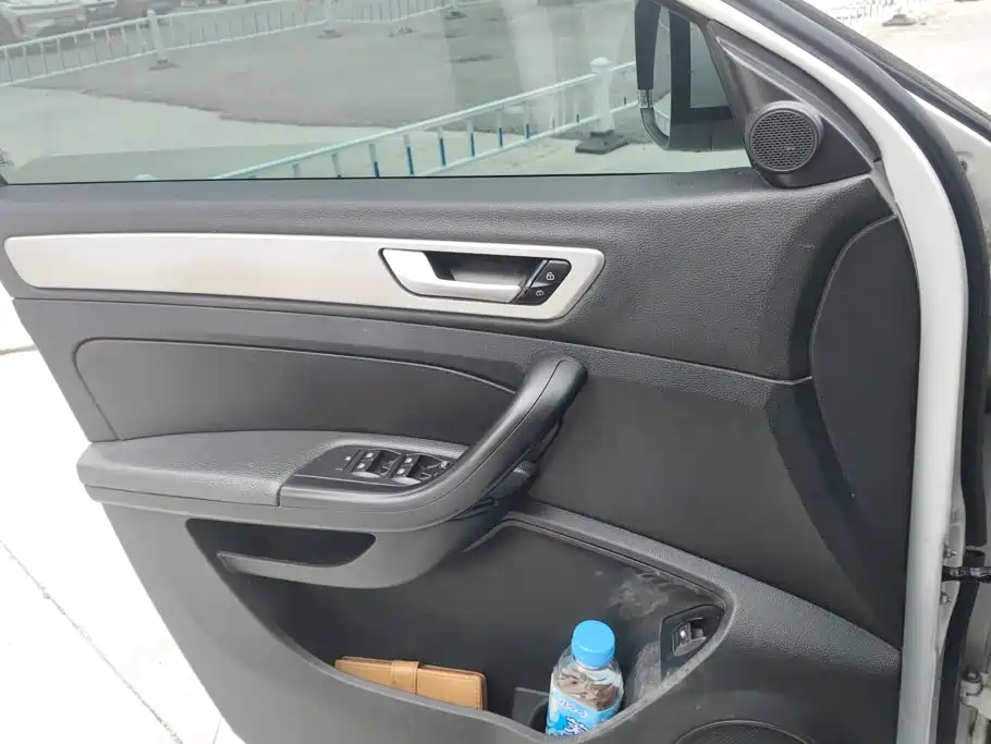 Qoros 5 2017 2017 1.6T Auto Premium