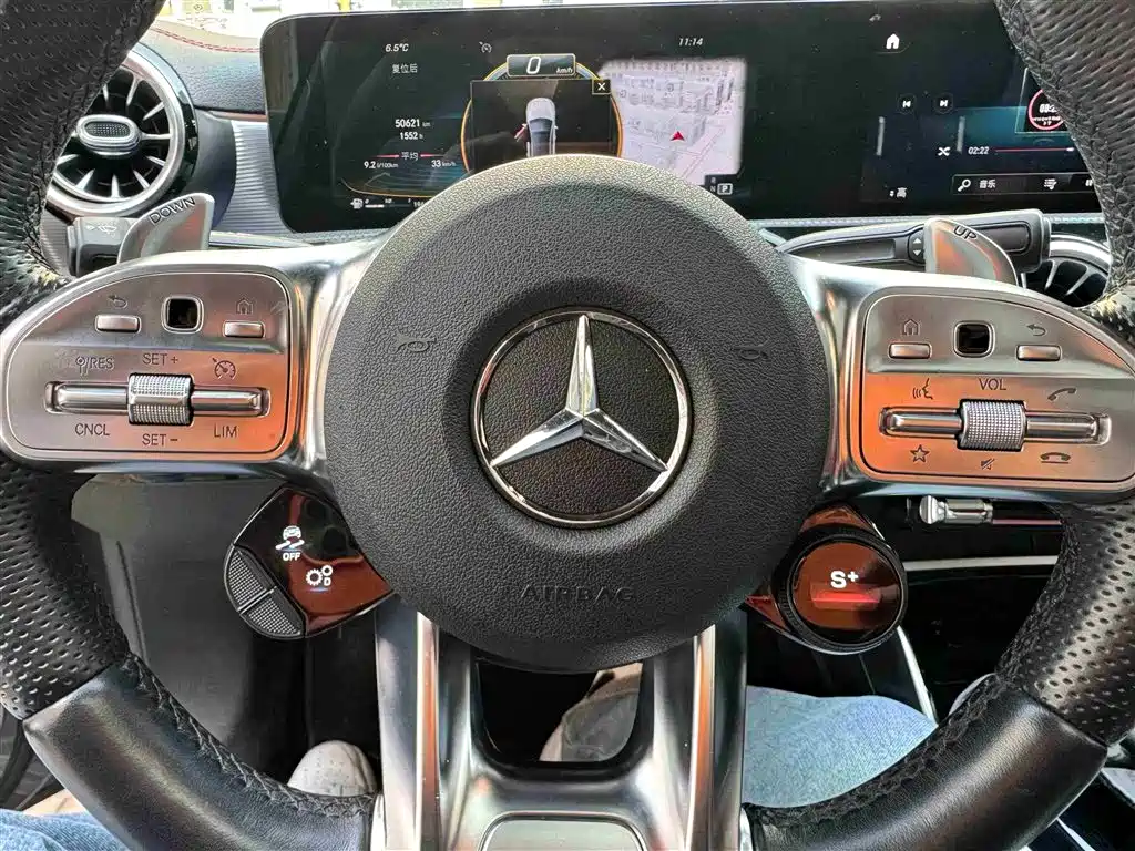 Mercedes-Benz A-Class AMG 2020 AMG A 35 L 4MATIC фото 29